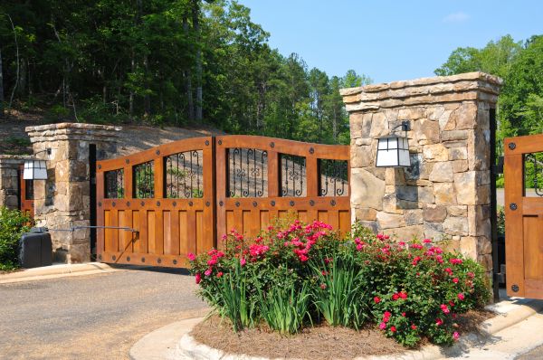Port Saint Lucie Driveway Gate Service